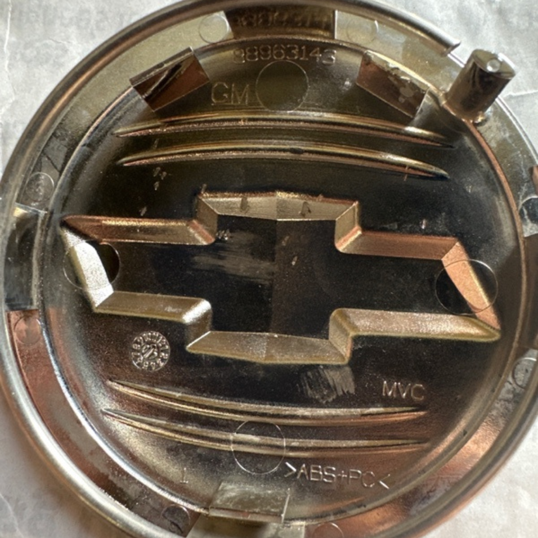 Set of 2 Chevy Silverado Suburban Tahoe Silver Wheel Center Hub Caps eeae608c