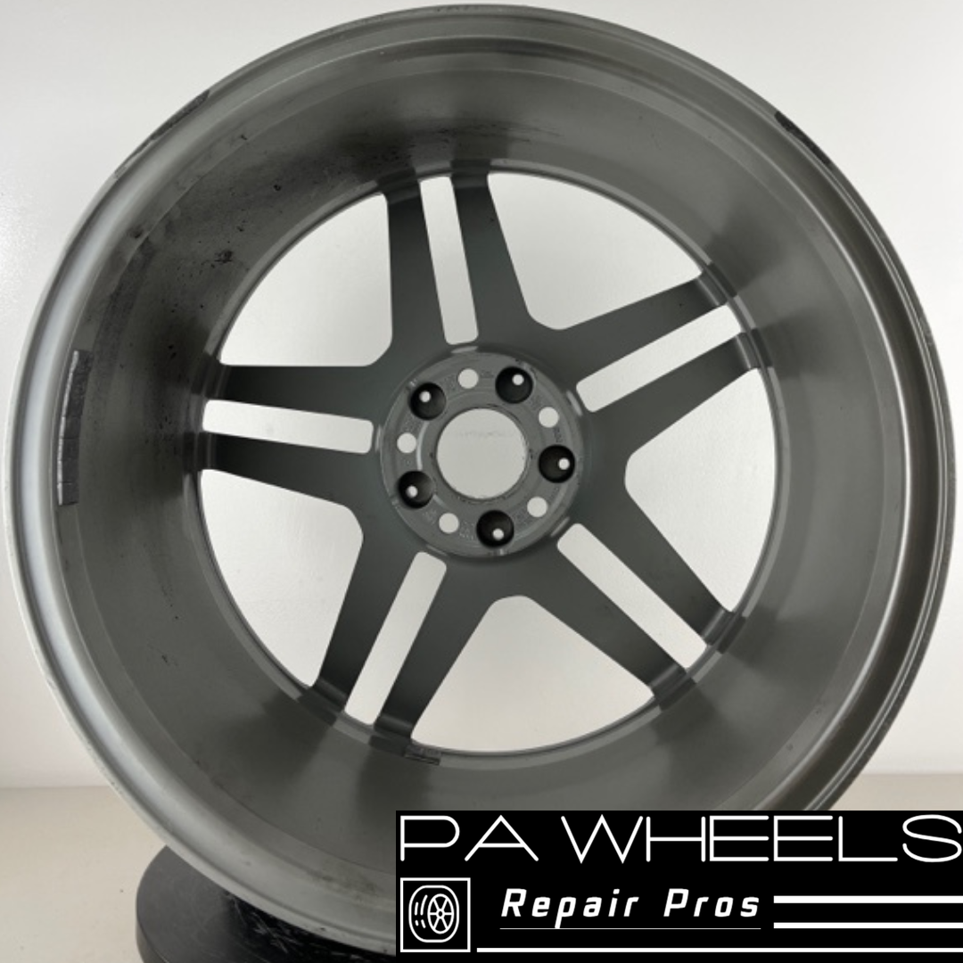 MERCEDES E63 E63s 2014-2016 19" FACTORY OEM REAR AMG WHEEL RIM 85400 A2124010900