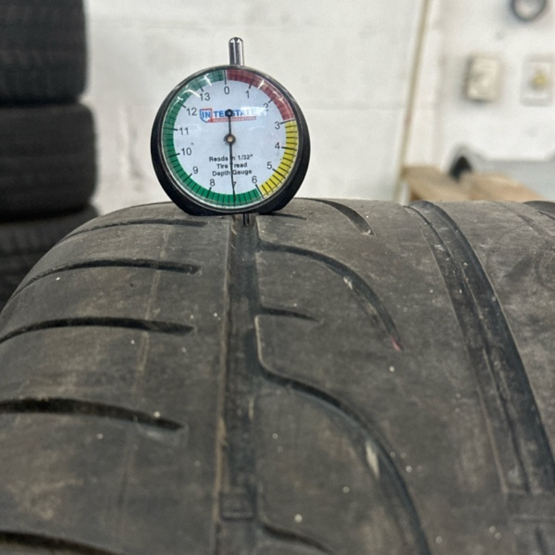 SET OF 2 DUNLOP SPORT 325/30/21 TIRES cd465607