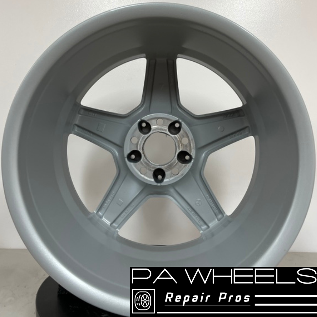 MERCEDES E350 E550 2008 2009 18" FACTORY OEM REAR AMG WHEEL RIM 85012 A2114016702