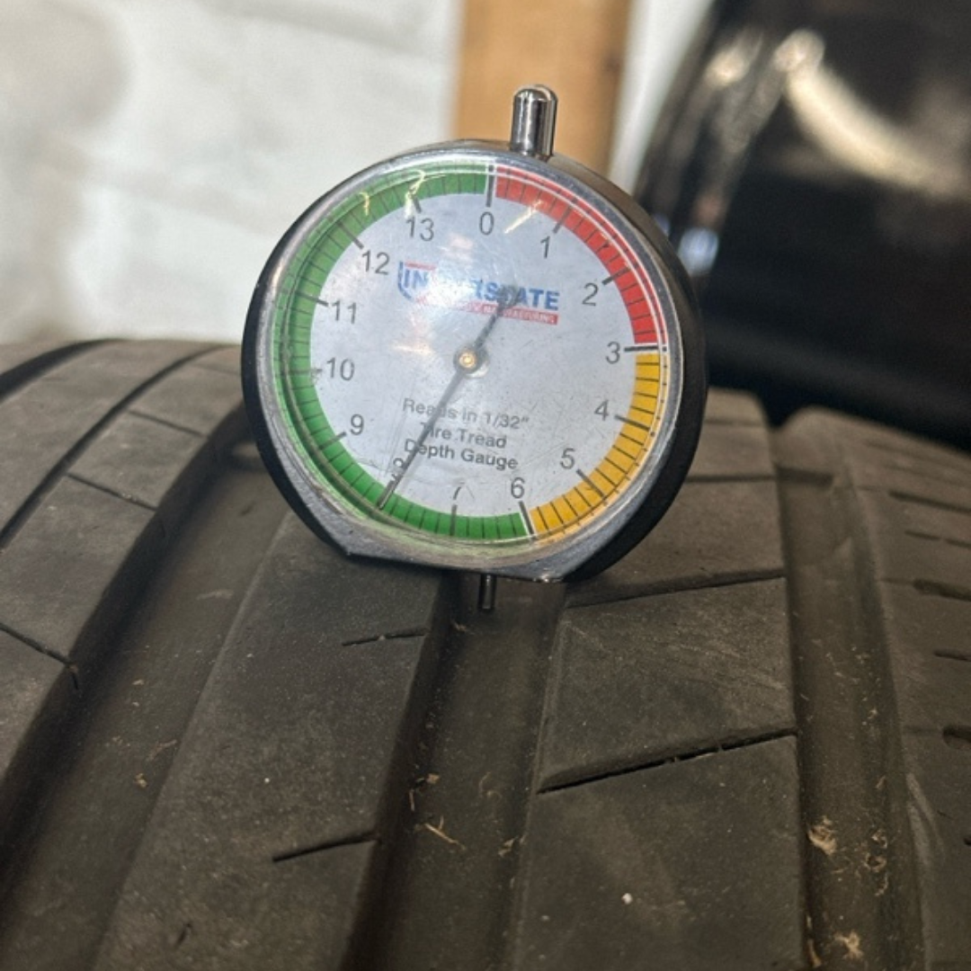 Set of 2 Kapsen headking S2000 235/35/20 Tires 8d0ae416