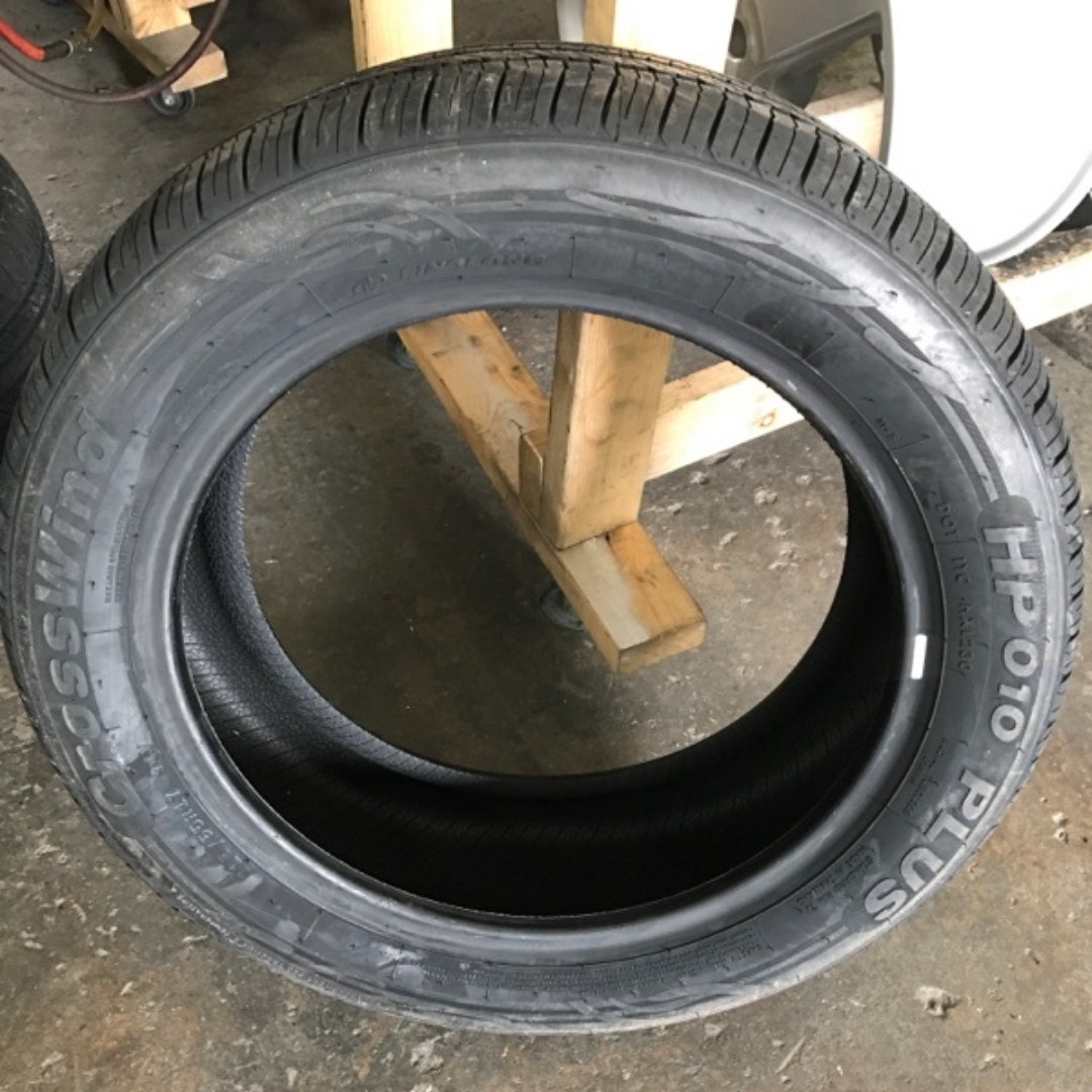 Set of 4 CROSS WIND HP010 PLUS 215/55/17 Tires 4e00076b