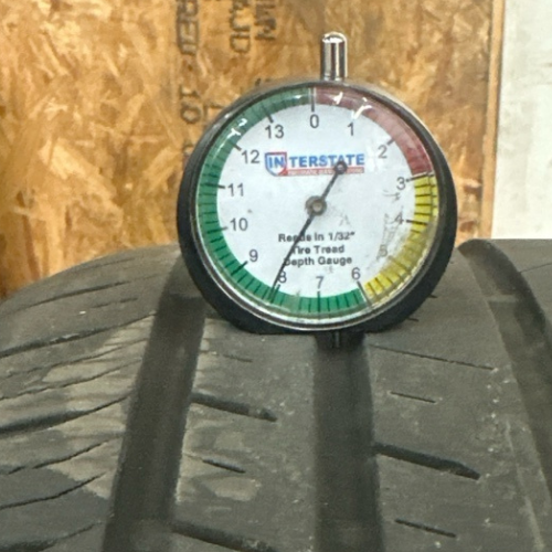 TOYO Set of 2 TIRE 225/40/19 b3625f0b