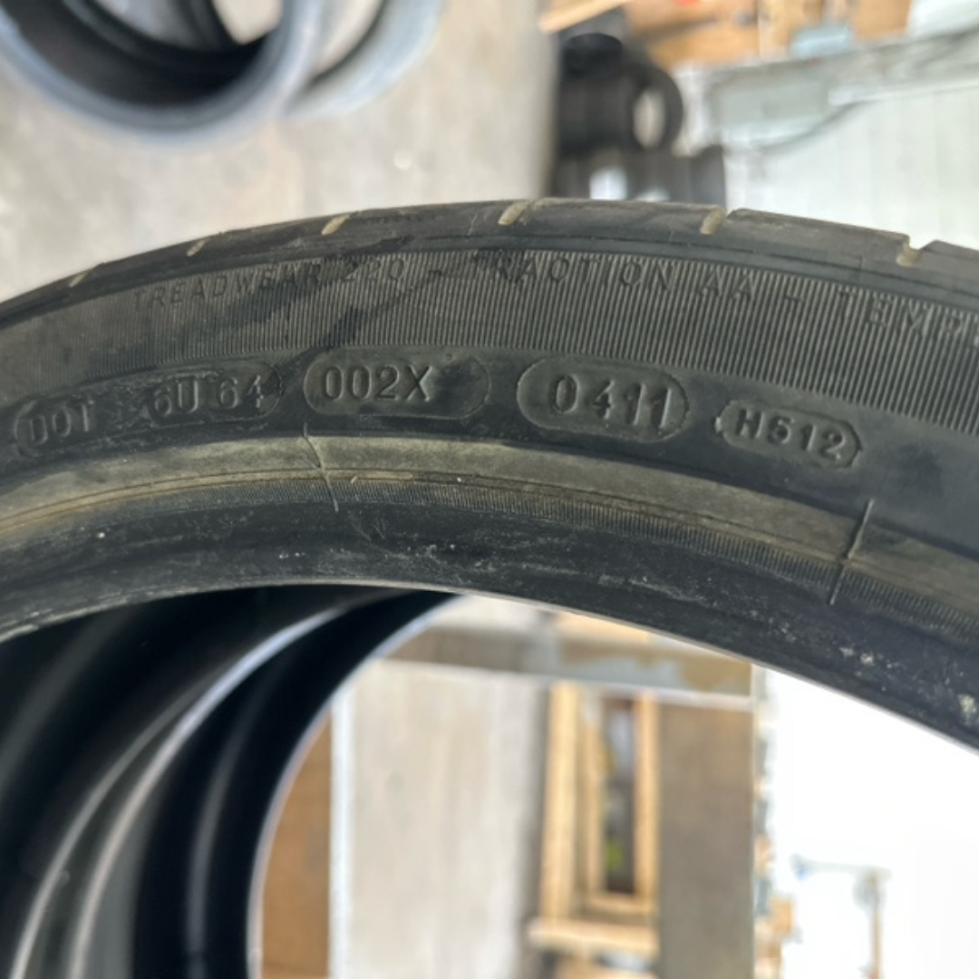 Set of 2 Michelin Pilot Sport Tire Size 245/35/21