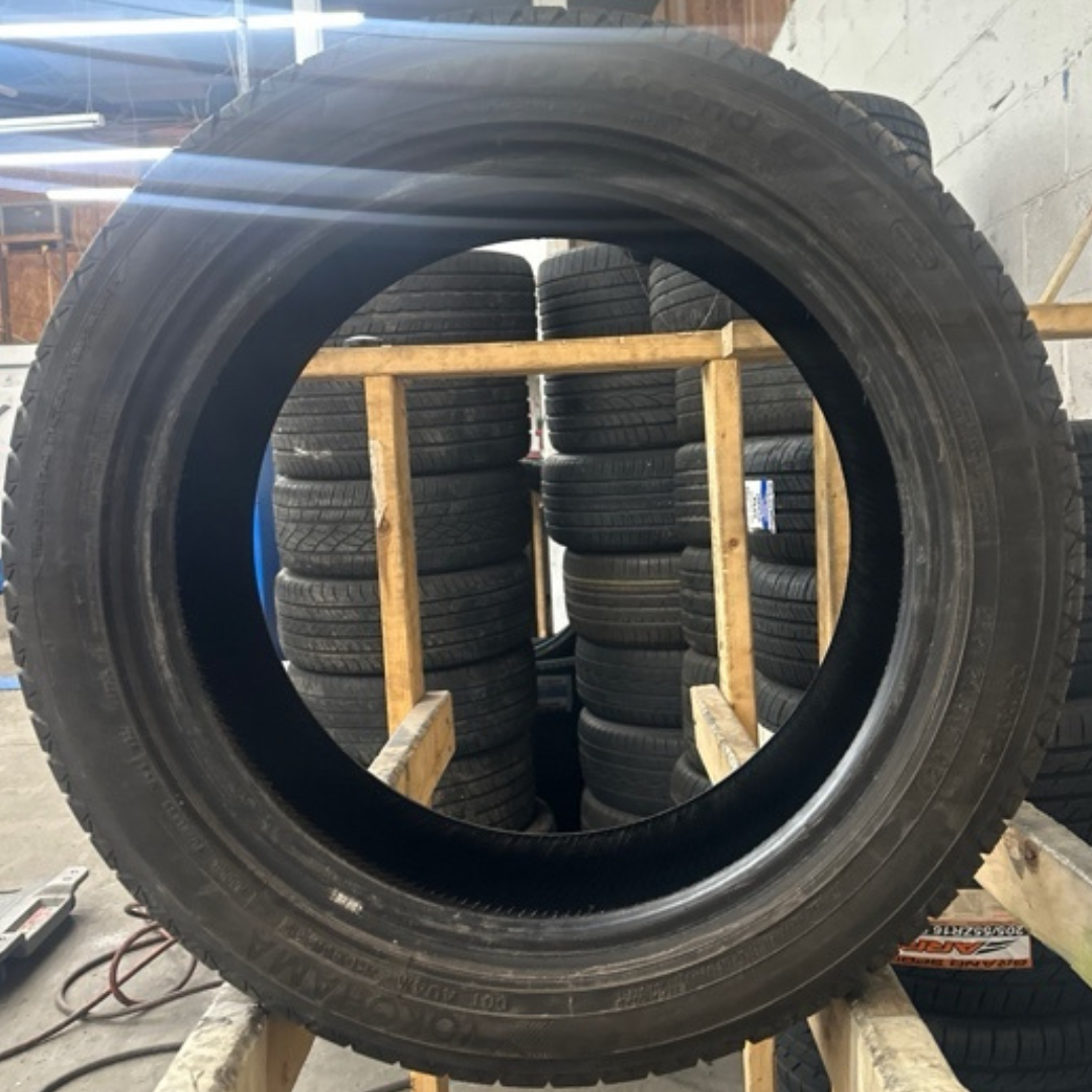 YOKOHAMA AVID ASCEND 215/50/17 TIRE 793eda81