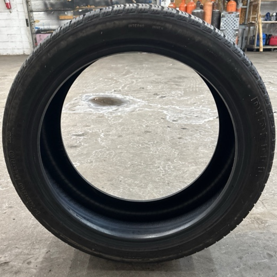 PIRELLI PZERO NERO 235/40/18 TIRE ddc0648d