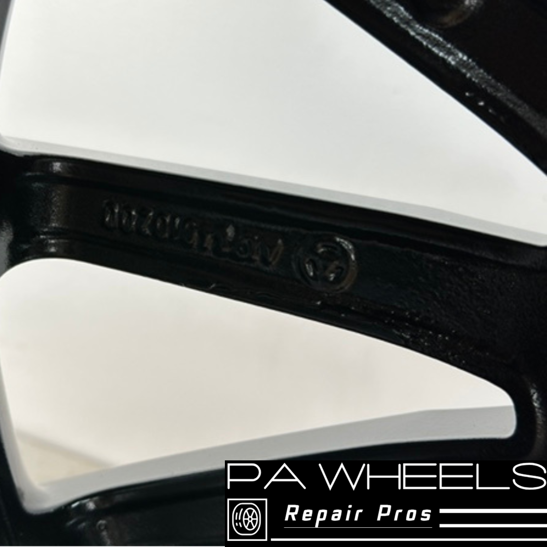 MERCEDES CLA250 2015 18" FACTORY ORIGINAL AMG WHEEL RIM 85320 A1764010200 #D