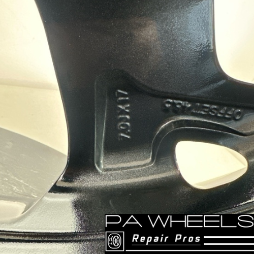 2022 Kia Sportage 17" OEM Wheel Rim 52910D9230 74805- 560-74805A