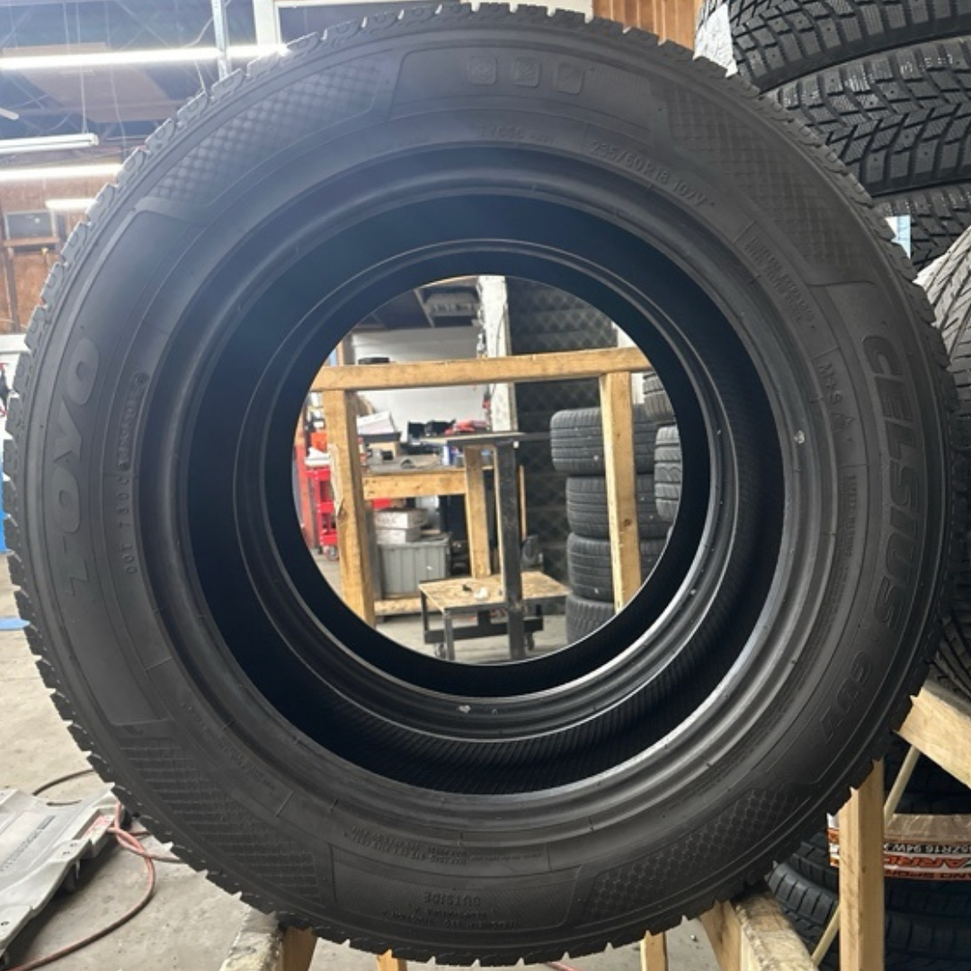 SET OF 2 TOYO CELSIUS CUV 235/60/18 TIRES 60d6190d