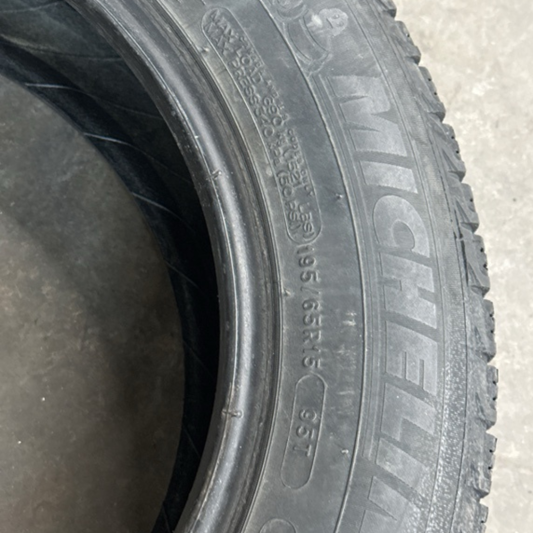 P195/65R15 95T Michelin X-ice SET OF 2  7ffb3f01