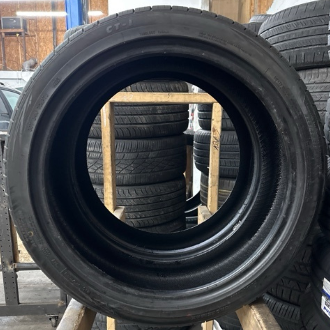 SET OF 2 CROSSMAX CT-1 225/40/18 TIRES b03b9c08