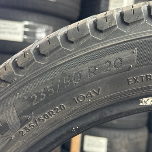 Michelin CrossClimate Winter Tire 235/50/20 set of 2 used