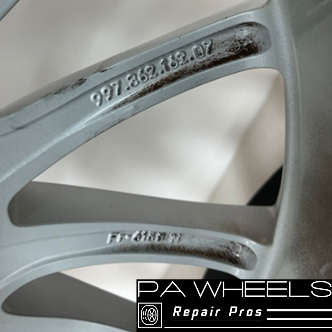 PORSCHE 911 CARRERA 2005-2013 19" FACTORY OEM WHEEL RIM REAR 67328 99736216207