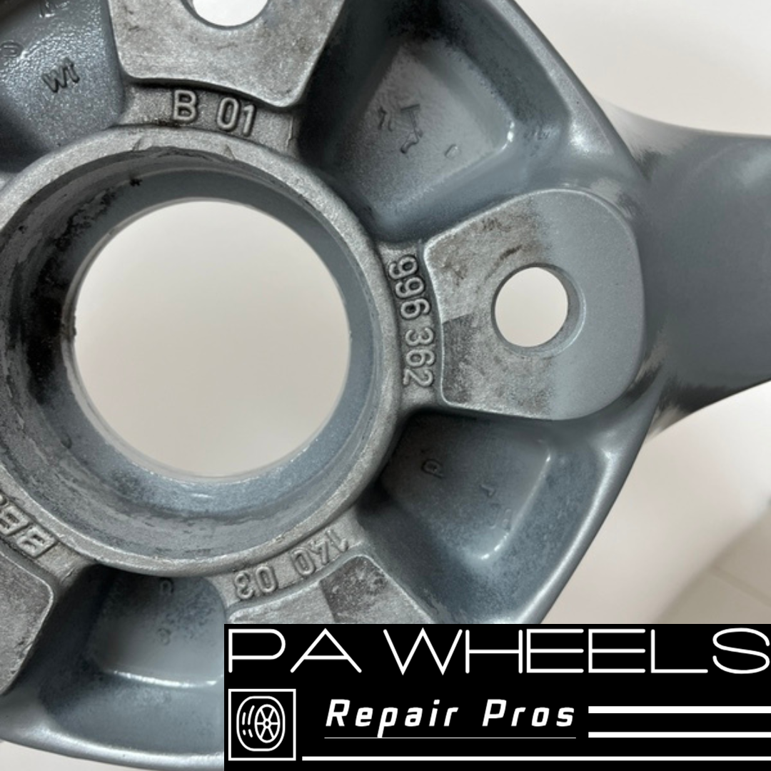 PORSCHE 911 2002-2005 18" FACTORY OEM REAR WHEEL RIM 67311 99636214003