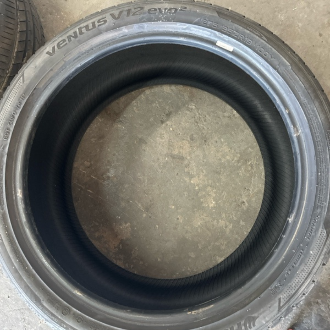 One Hankook ventus v12 evo2 275/35/19 Tire eaefa7eb
