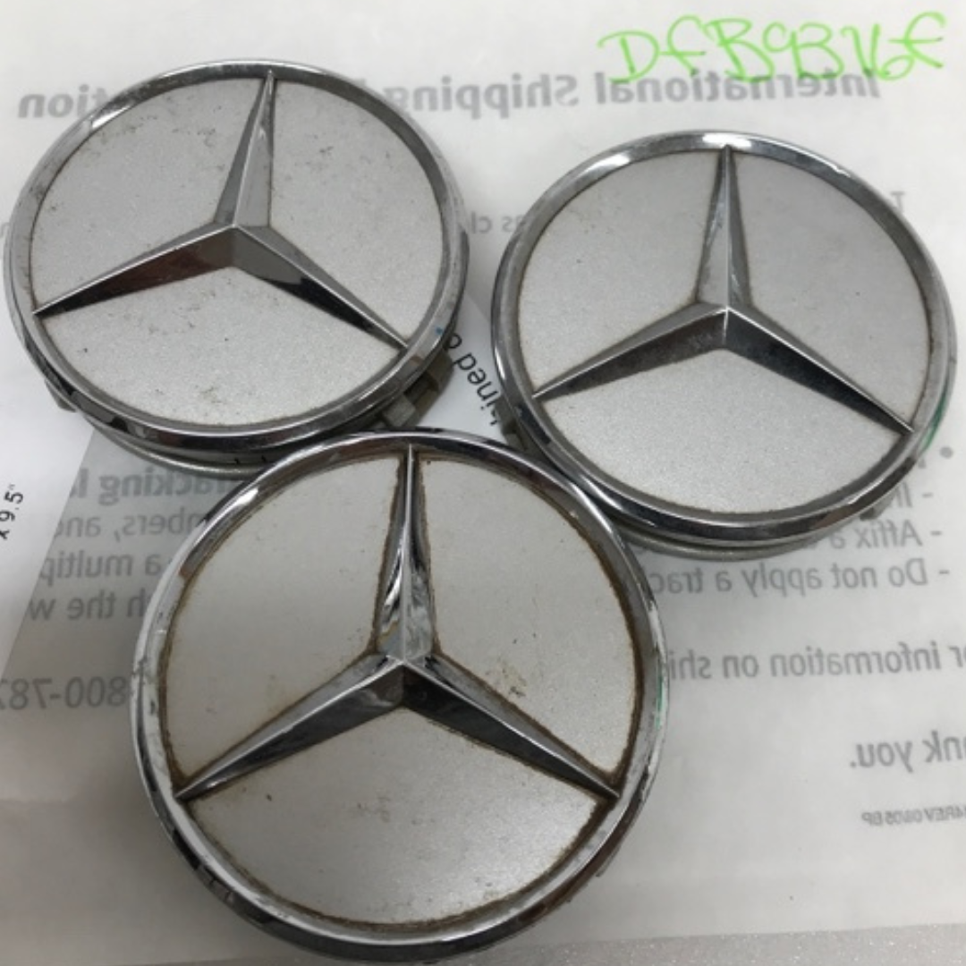 Set of 3 Mercedes Benz Silver Center Caps A2204000125 75 MM dfb9316f