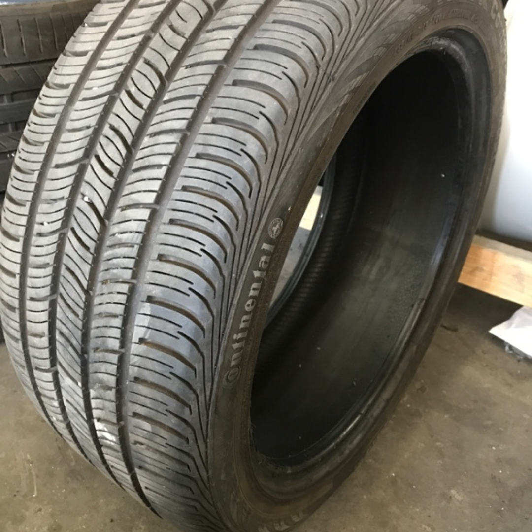 One Continental ContiProContact 255/40/19 Tire e4454e90