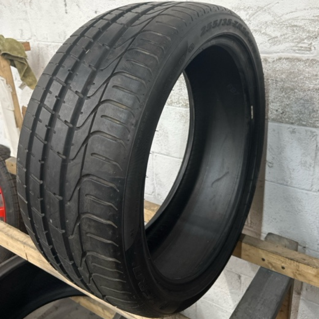 Pirelli PZero Size 255/35/20