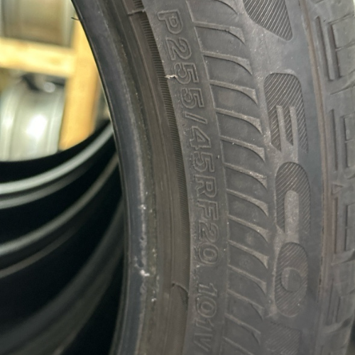 Bridgestone 255/45/20 dae5756a SET OF 4 USED