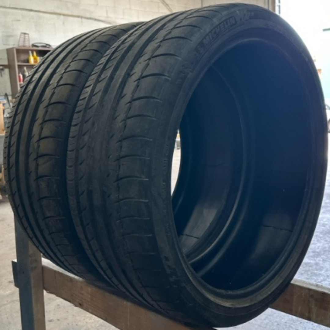 Set of 2 Michelin Pilot Sport Tire Size 245/35/21