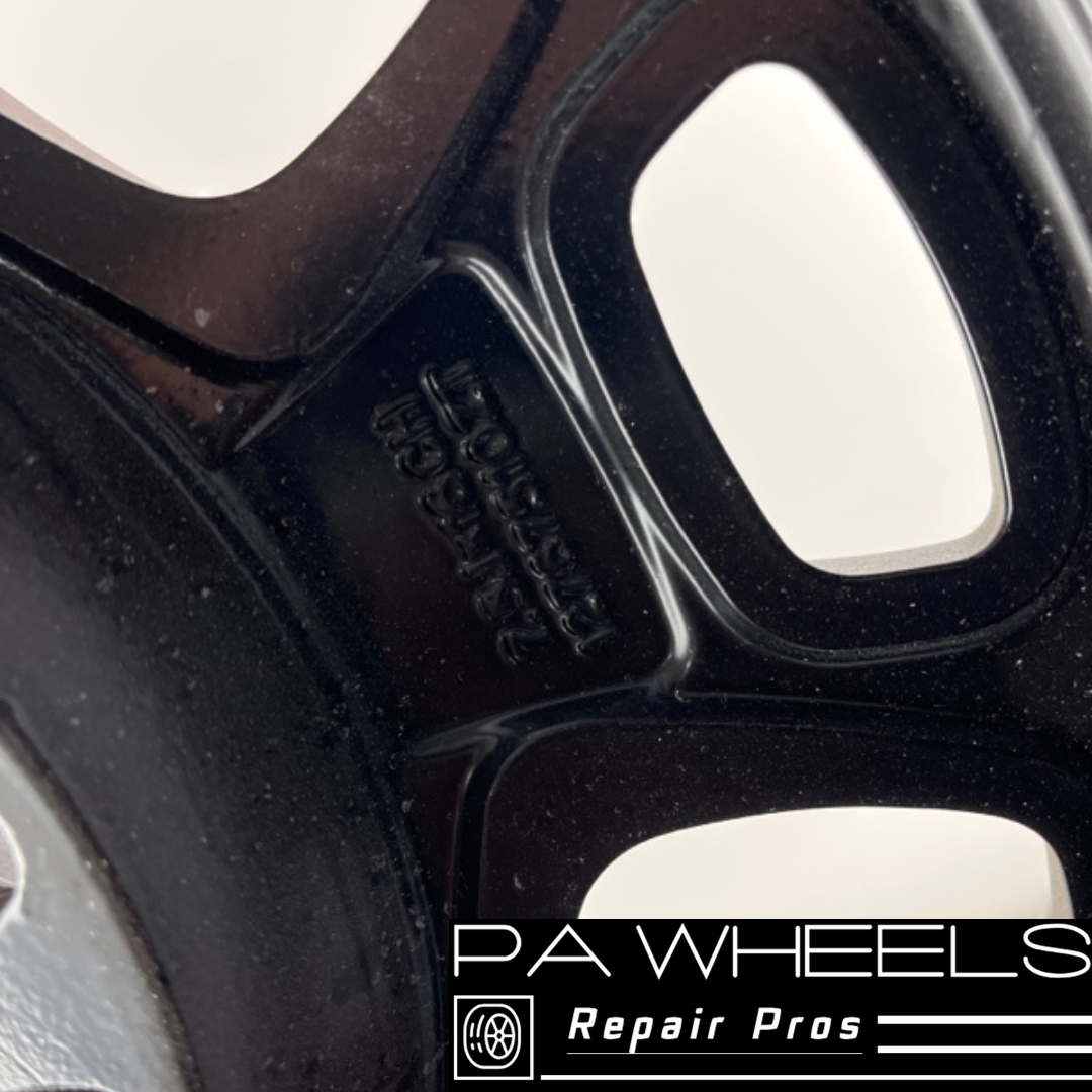 TOYOTA FJ CRUISER 2014 16" FACTORY ORIGINAL WHEEL RIM 69577 PTR18-35090