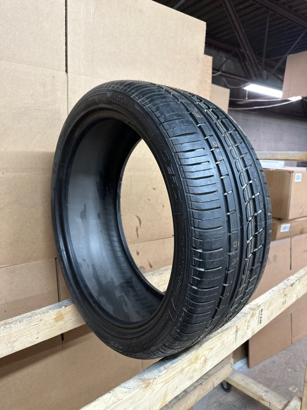 Tire  Pirelli Pzero Rosso Size 245/35/19