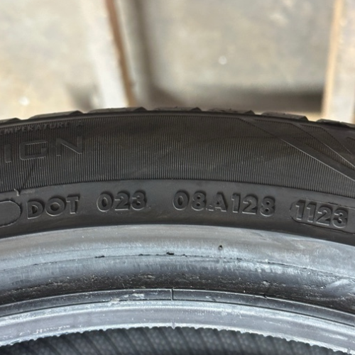 Hypertrac 245/45/20 103Y USED TIRE 6a1e60df