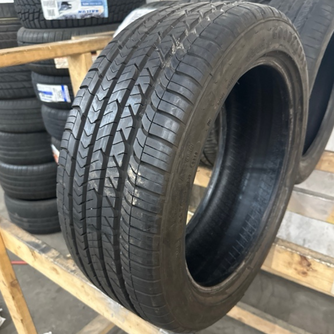 GOOD YEAR EAGLE SPORT 225/45/17 TIRE f8aa0dc8