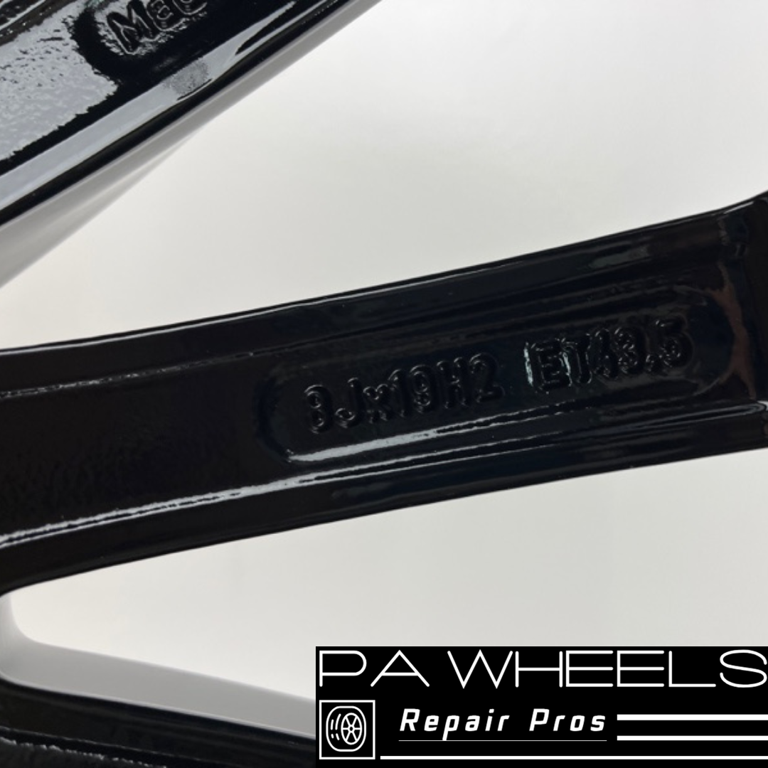 MERCEDES GLA250 2018-2020 19" FACTORY ORIGINAL AMG WHEEL RIM 85580 A1564012800