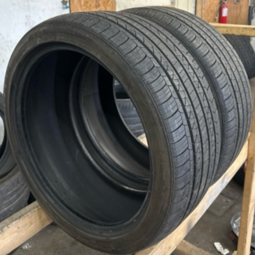 SET OF 2 NEXEN 225/40/18 TIRES 0a8a9a5f