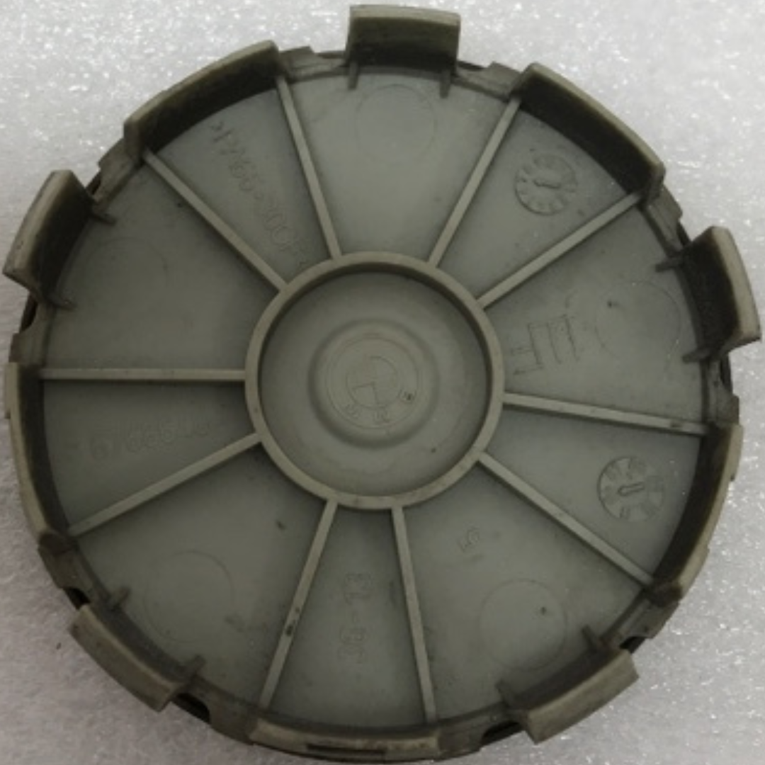 Set of 4 BMW wheel center caps 3 & 5 & 7 series 6768640 68mm b438d91a