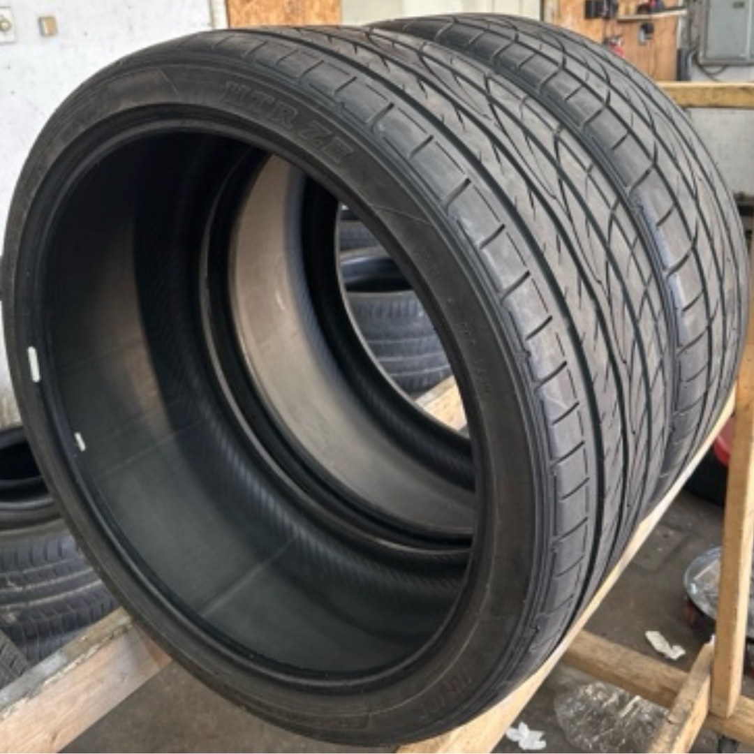 SET OF 2 SUMITOMO HTR Z5 275/30/20 TIRES b060631c