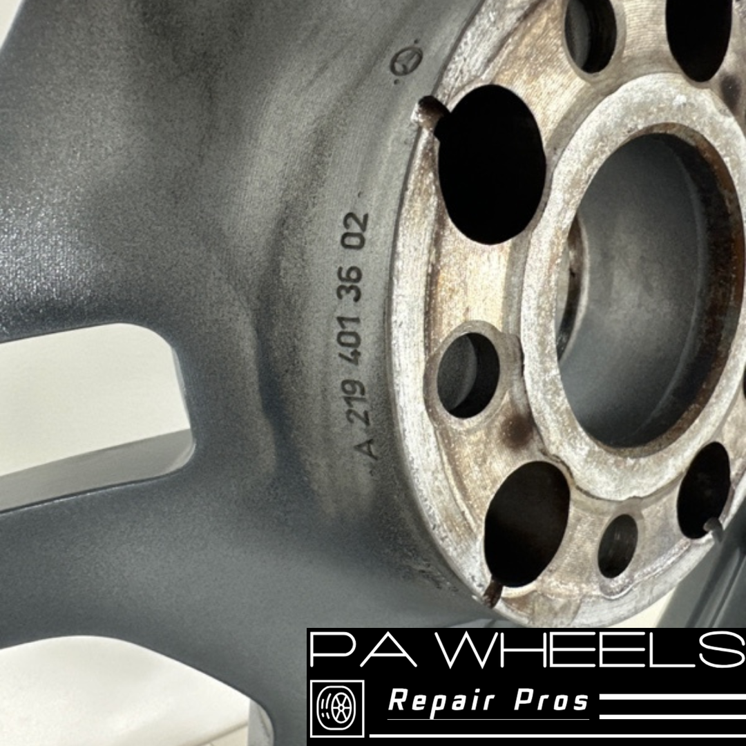 MERCEDES CLS63 2009-2011 19" FACTORY OEM FRONT AMG WHEEL RIM 85090 A2194013602
