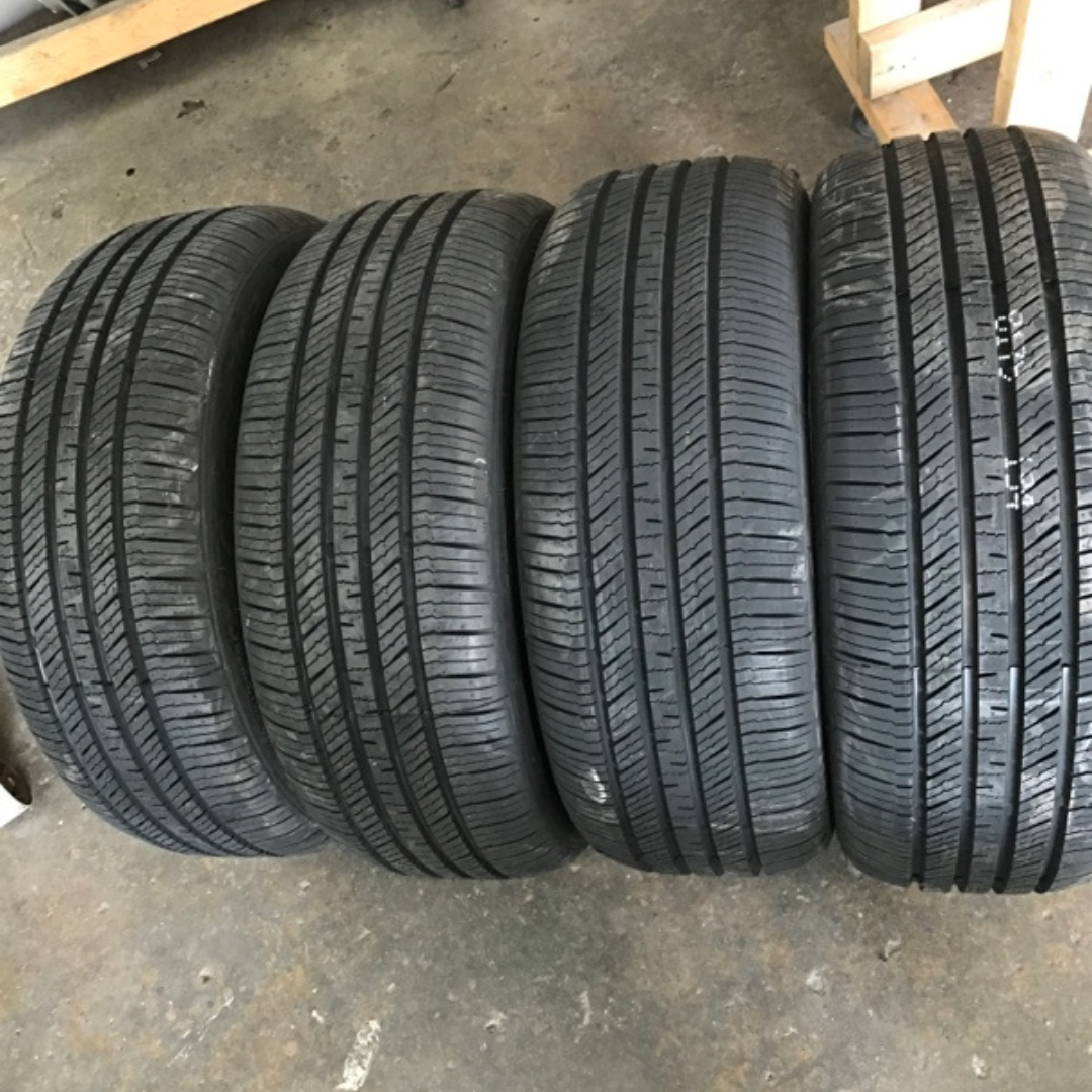 Set of 4 CROSS WIND HP010 PLUS 215/55/17 Tires 4e00076b