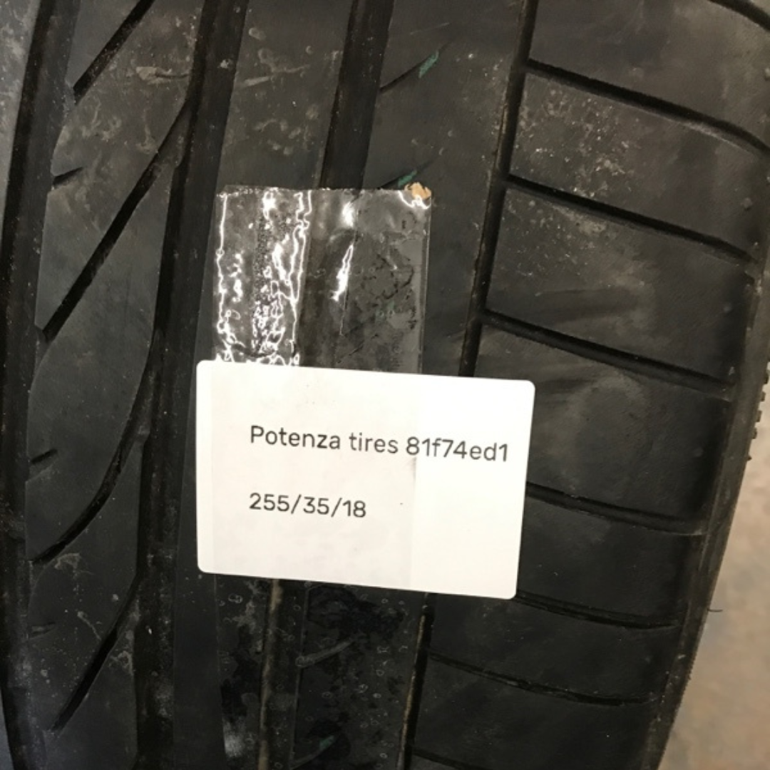 Set of 2 Bridgestone Potenza RE050A 255/35/18 Tires 81f74ed1