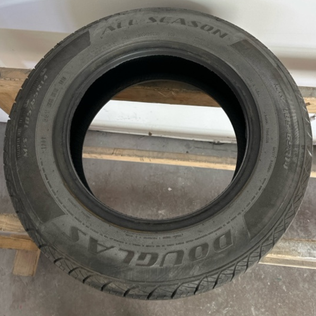 Douglas All Season Size 185/65/14