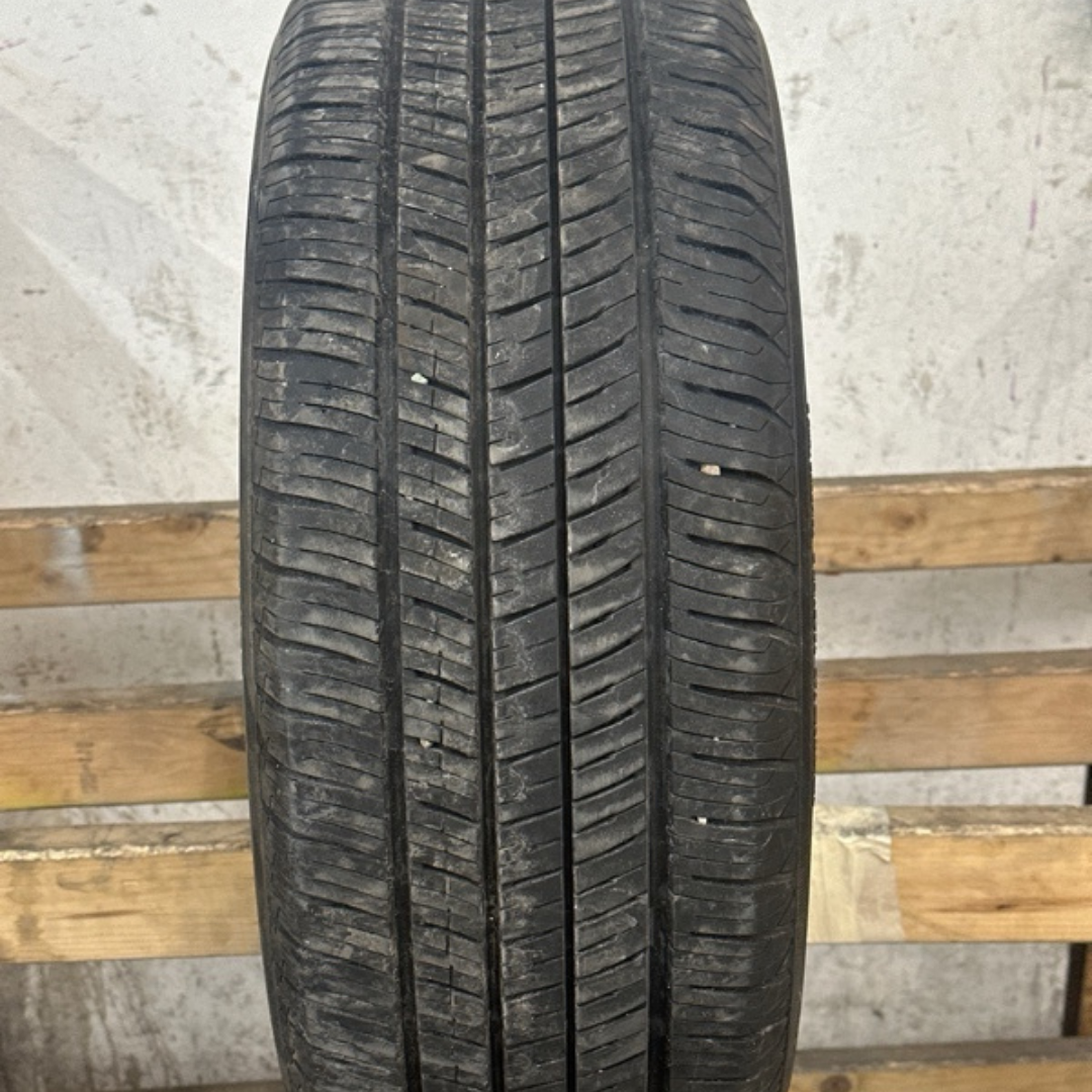 YOKOHAMA AVID ASCEND 215/50/17 TIRE 793eda81