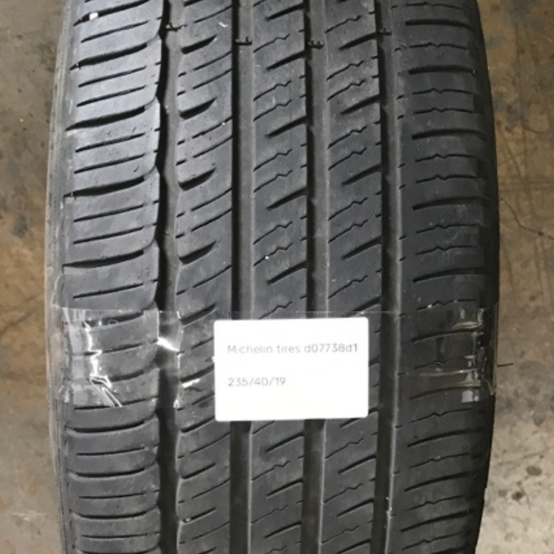 One MICHELIN PRIMACY MXM4 235/40/19 Tire d07738d1