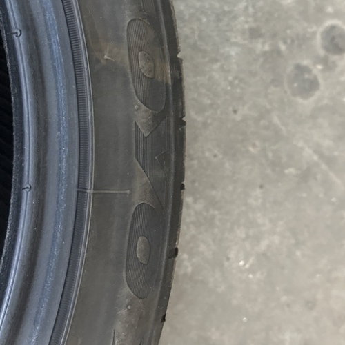 TOYO Set of 2 TIRE 225/40/19 b3625f0b