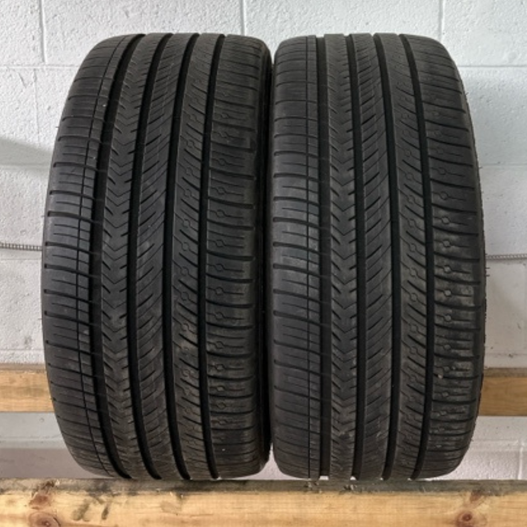 Set of 2 MICHELIN Pilot Sports 255/35/20 Tires 9c3d651f