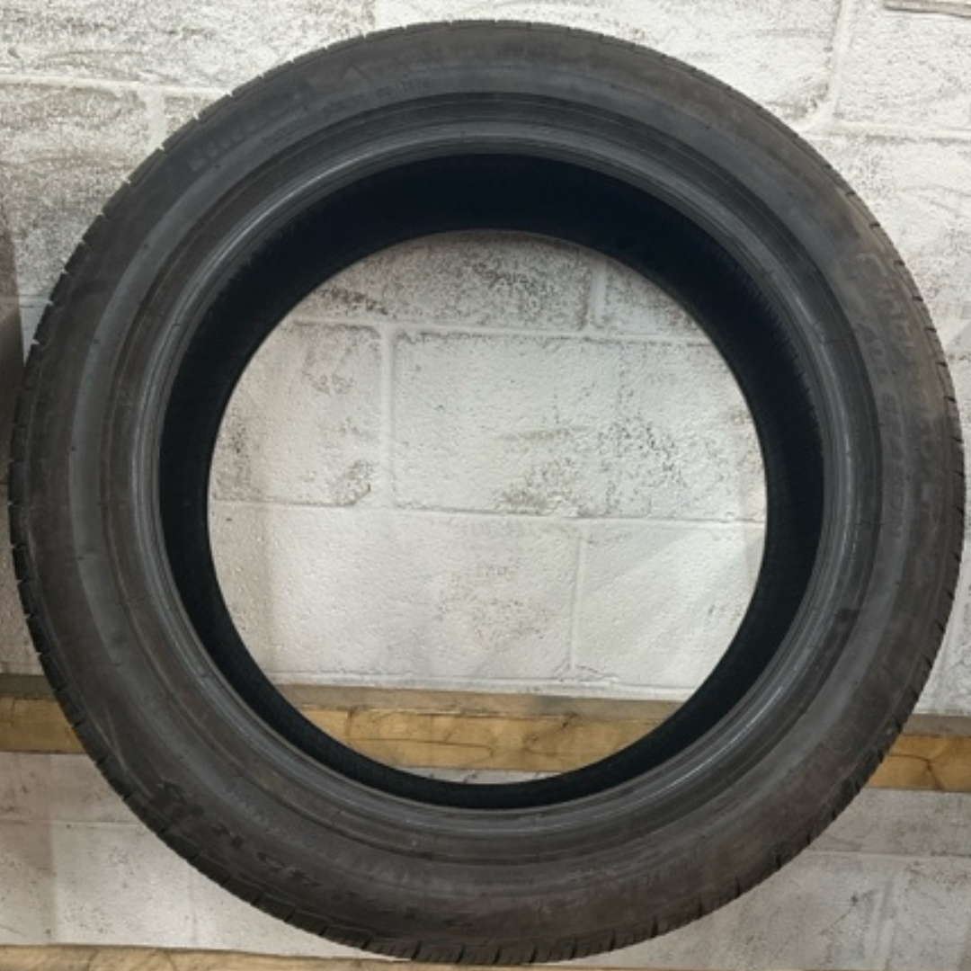 Set of 3 Pirelli Cinturatto P7 All Season Size 245/45/19