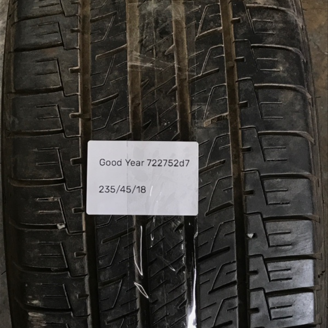 One GOOD YEAR ASSURANCE 235/45/18 Tire 722752d7