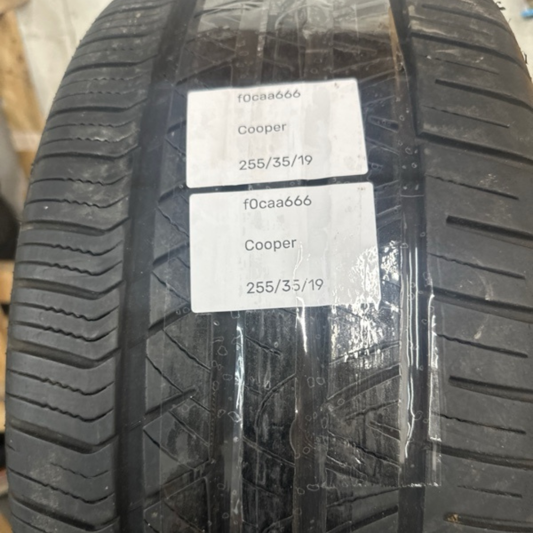 COOPER ZEON RS3-G1 255/35/19 TIRE f0caa666