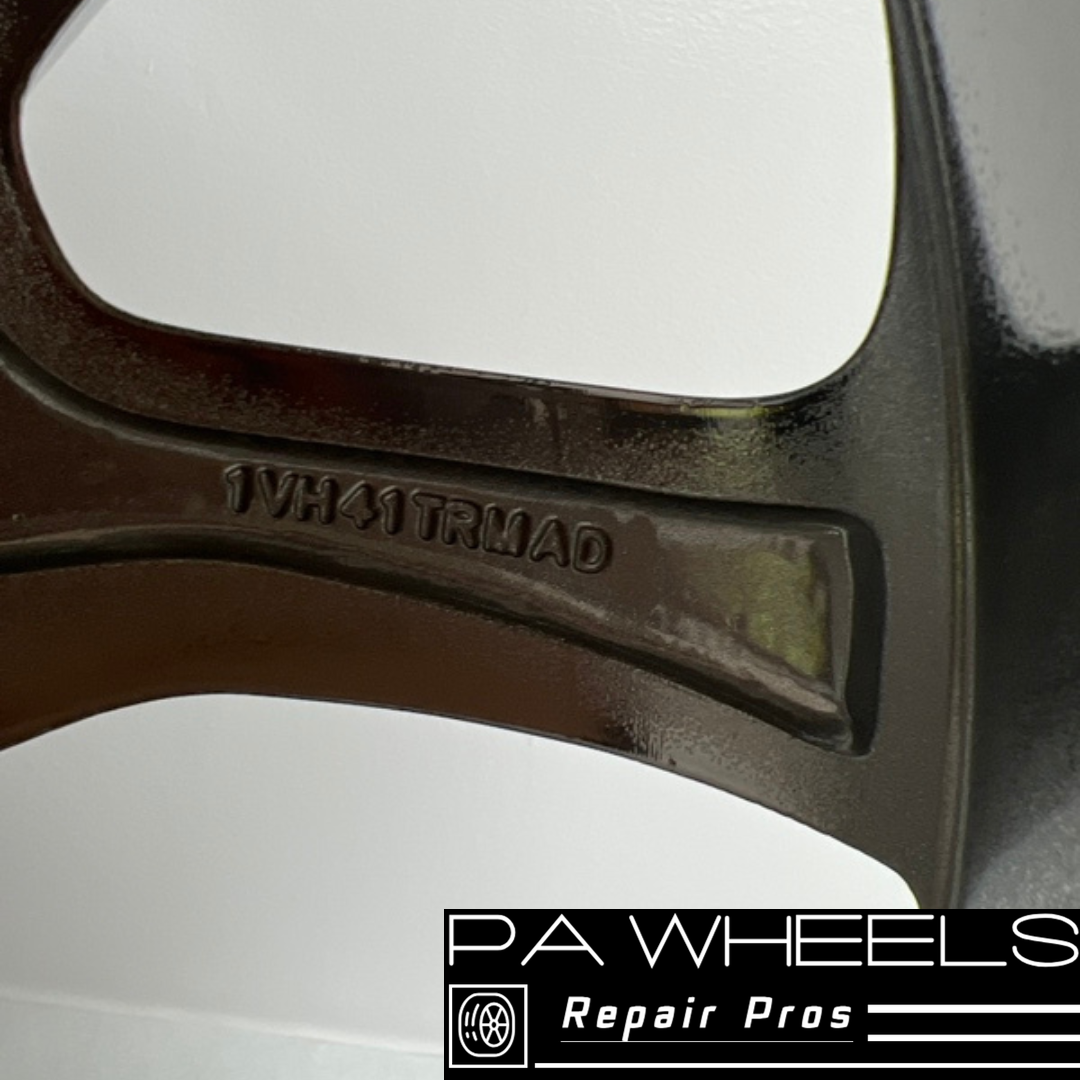 JEEP GRAND CHEROKEE 2014-2016 20" FACTORY ORIGINAL WHEEL RIM  1VH41TRMAD 9138