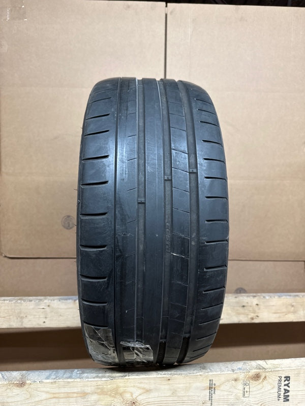 Tire Kumho Ecsta PS91 Size 225/40/18