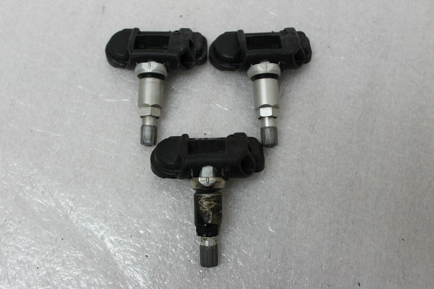 SET OF 3 GENUINE  MODEL GG4 MERCEDES TIRE PRESSURE SENSORS TPMS 433MHz