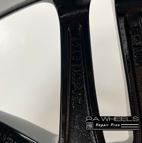 MERCEDES C-CLASS 2014-2016 18"OEM ORIGINAL FRONT AMG WHEEL RIM 85269 A2044010604