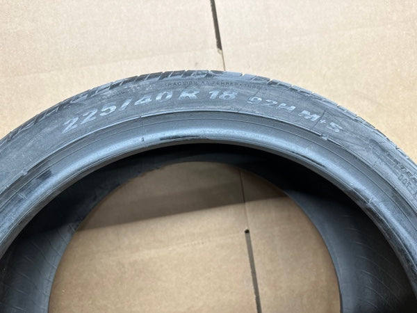 Tire Pirelli Pzero Nero all season Size 225/40/18