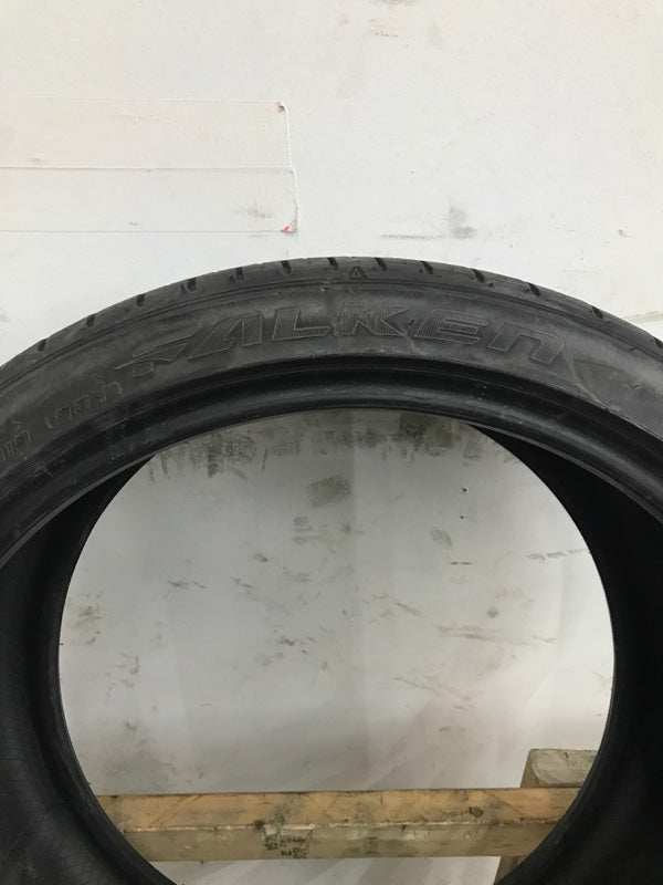 Falken Azenis FK510 285/30R19 98Y