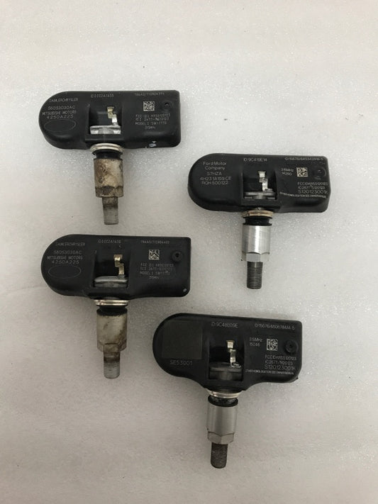 SET OF 4 TPMS Chrysler, Dodge, Jeep, Mitsubishi, Ram 315 Mhz 56053030AC